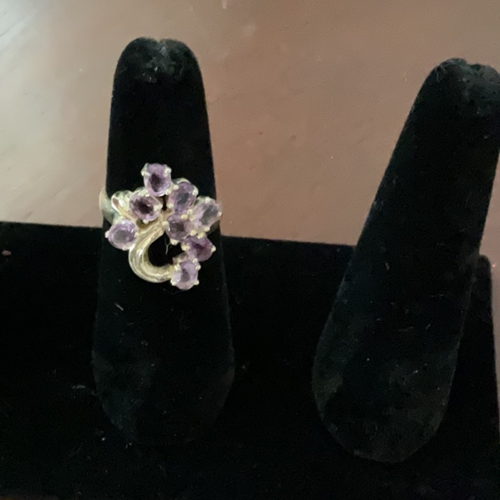 Elegant Amethyst Flower Ring